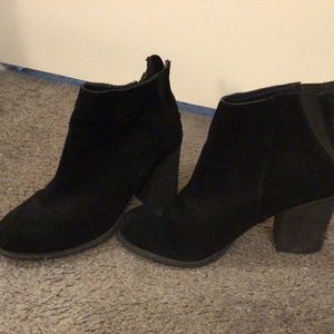 Suede Black Boots